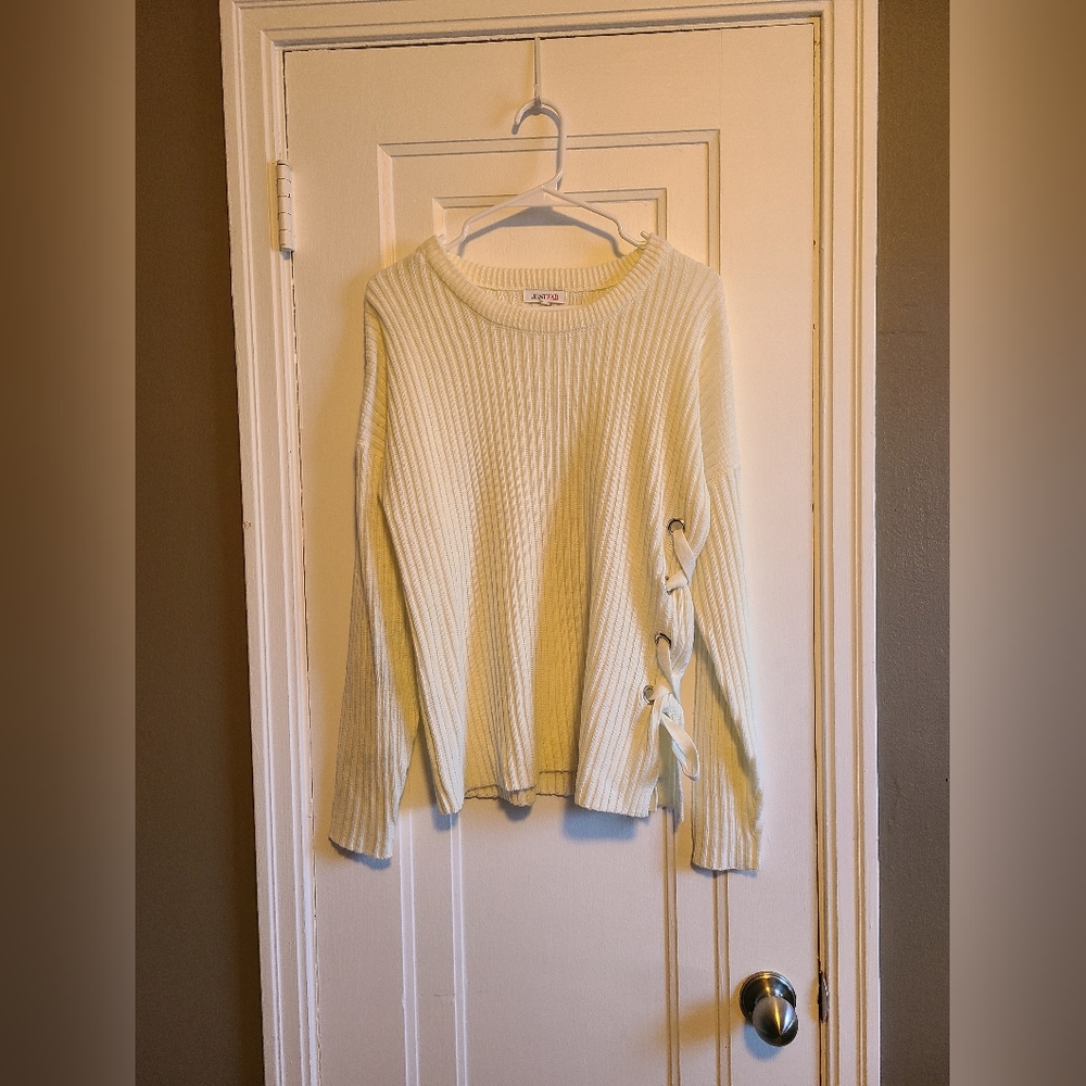 Side corset tied long sleeve